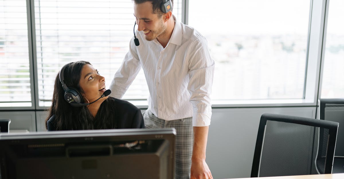 腾讯手机卡实名账号:流量卡和WiFi的比较:哪个更划算?